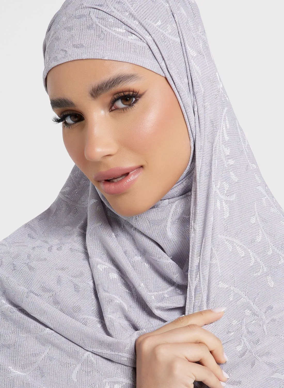 خيزانا وشاح حجاب طويل مطرز