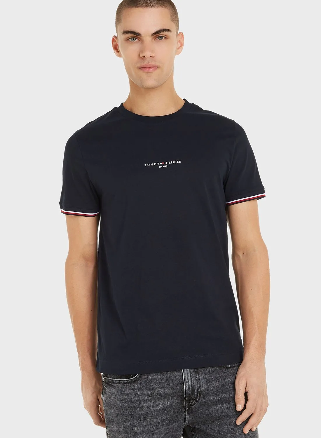 TOMMY HILFIGER Logo Crew Neck Tipped Sleeves T-Shirt