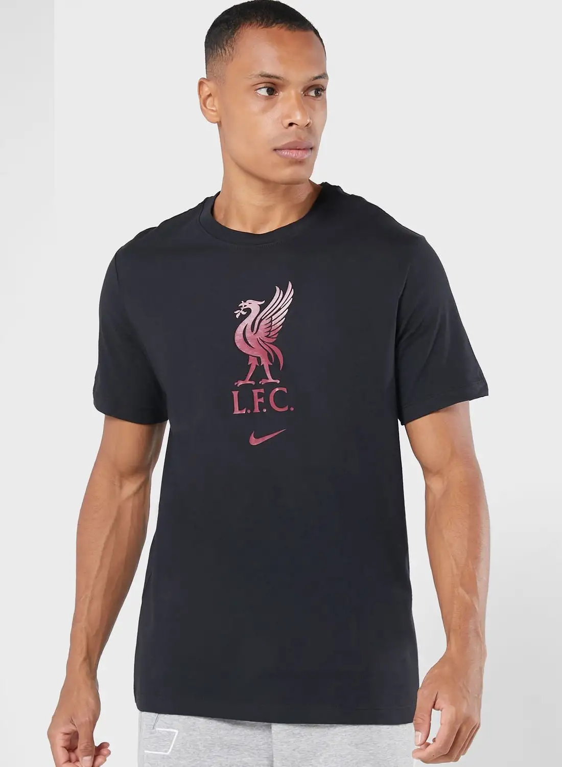 Nike Liverpool Crest T-Shirt
