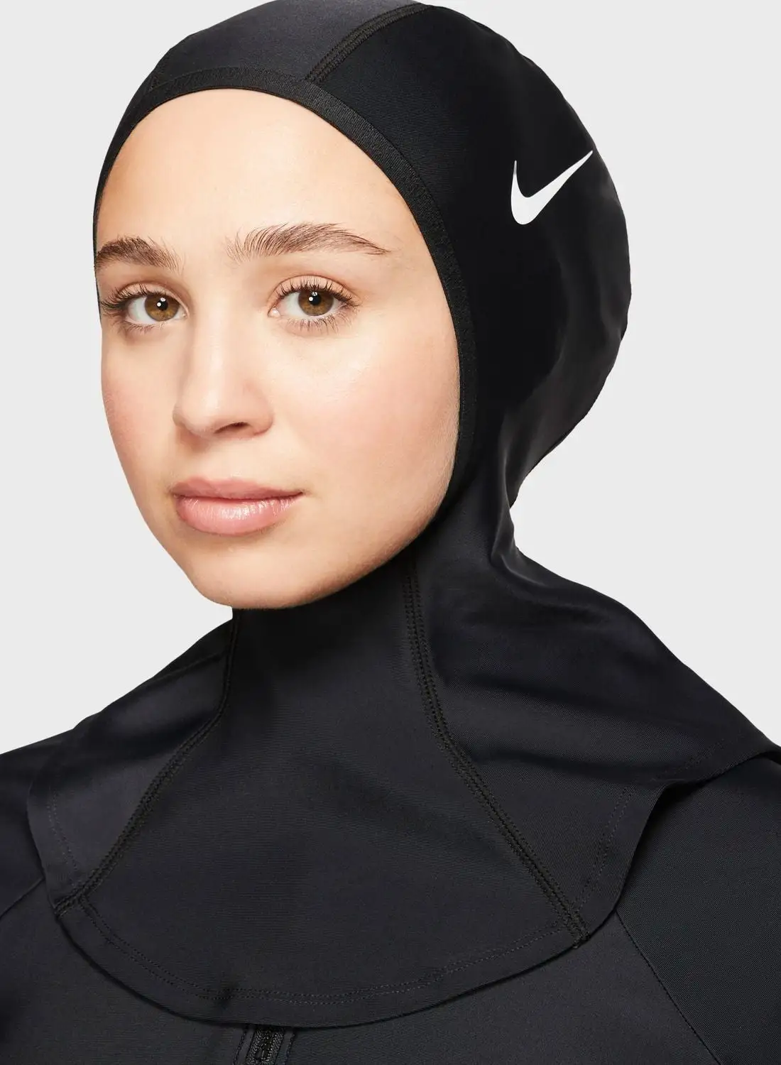 Nike Essential Swim Hijab