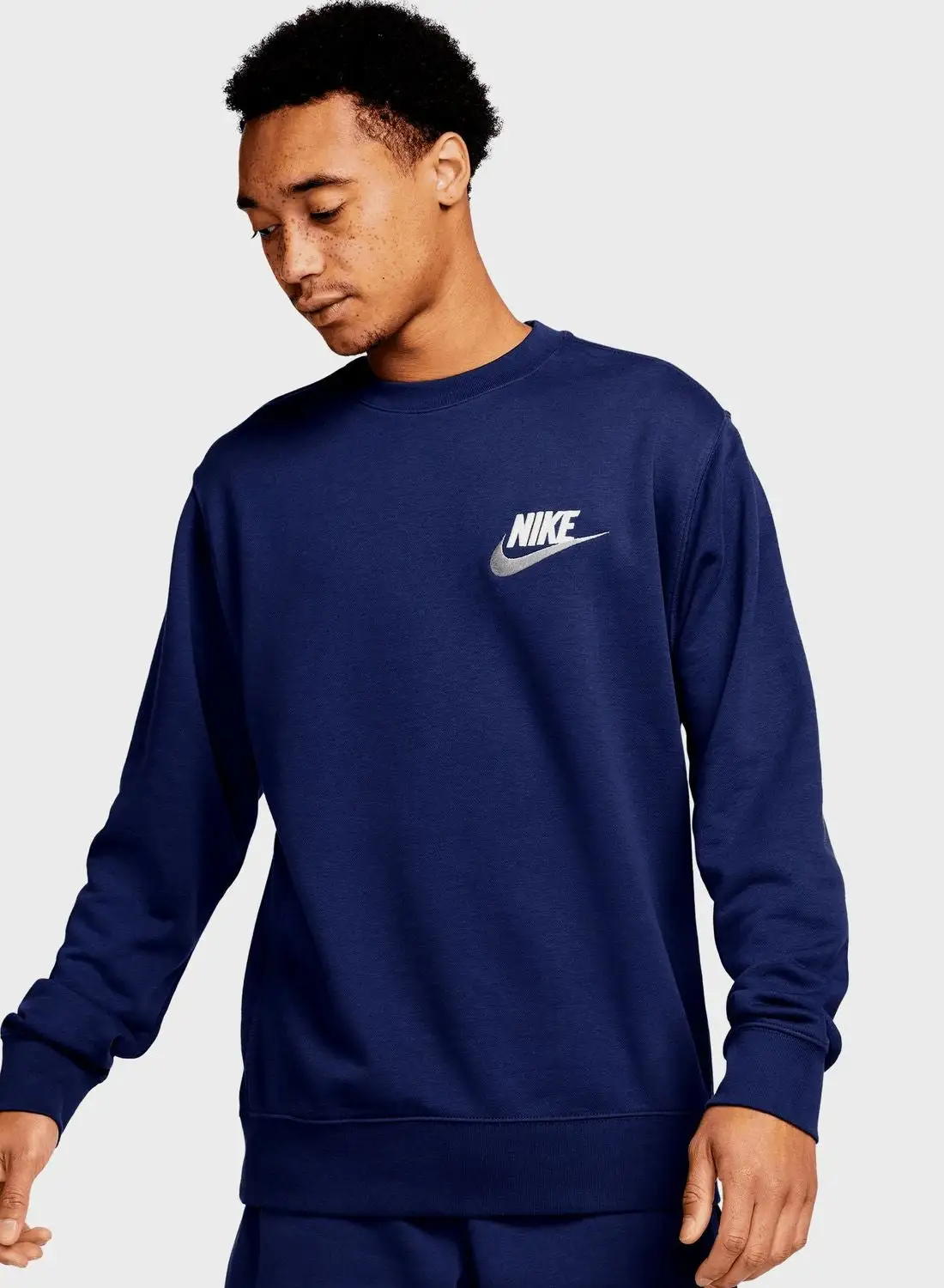 Nike Essential Club Sweatshirt