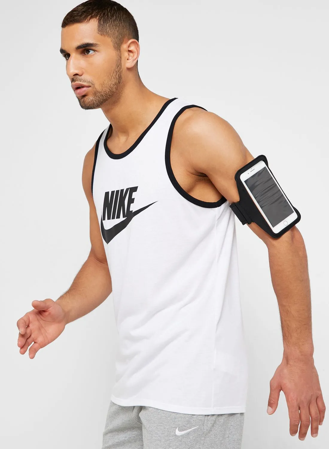 Nike Lean Arm Band