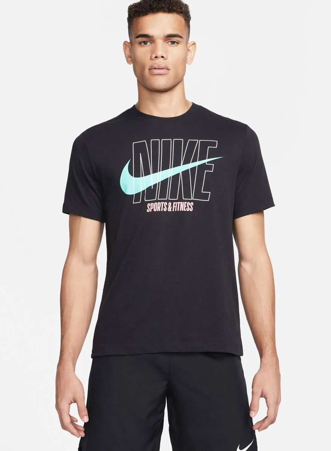 Nike Essential Dri-Fit T-Shirt