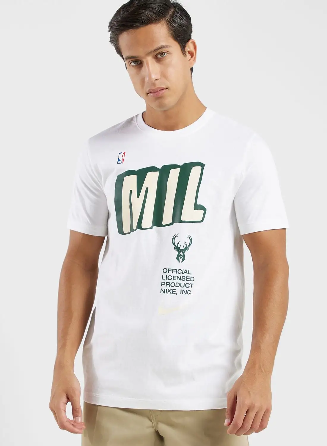 Nike Milwaukee Bucks Essential Block T-Shirt