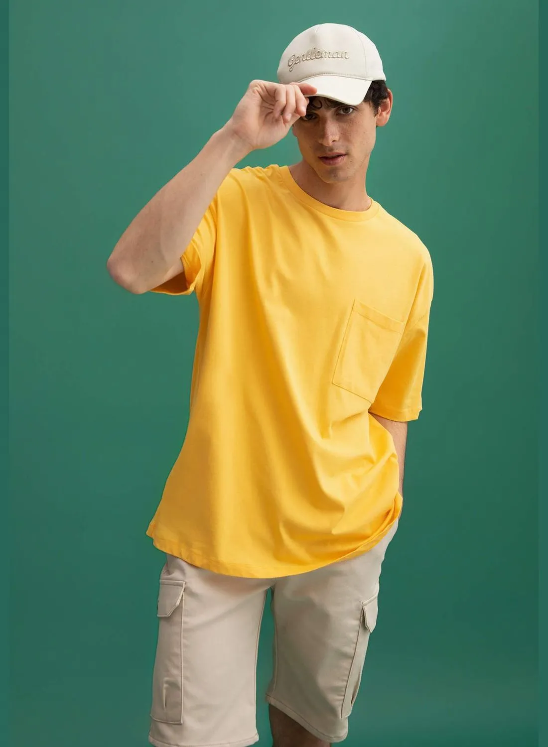 DeFacto Oversized Short Sleeve One Side Pocket T-Shirt