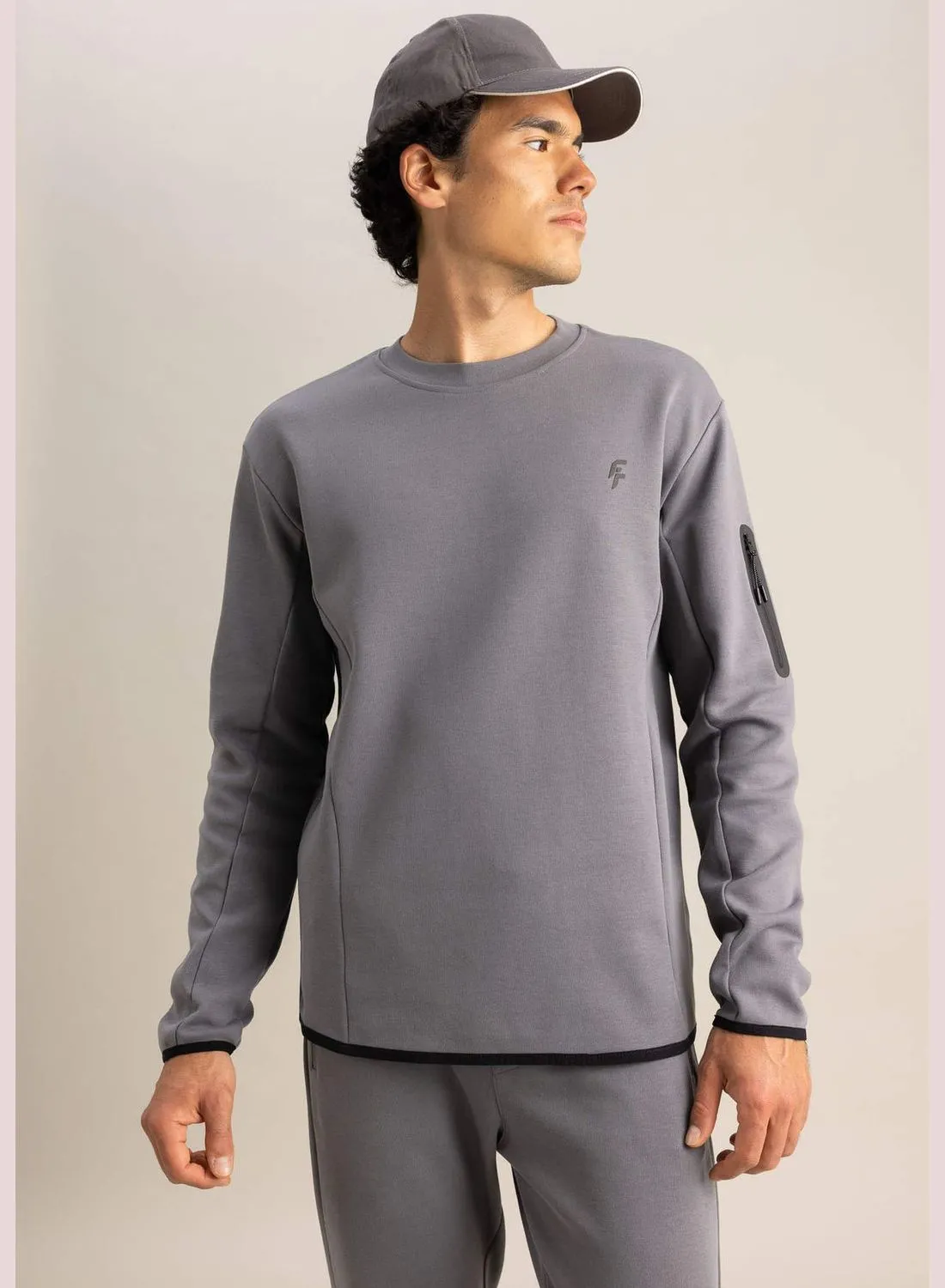 DeFacto Man Crew Neck Long Sleeve Knitted Sweatshirt