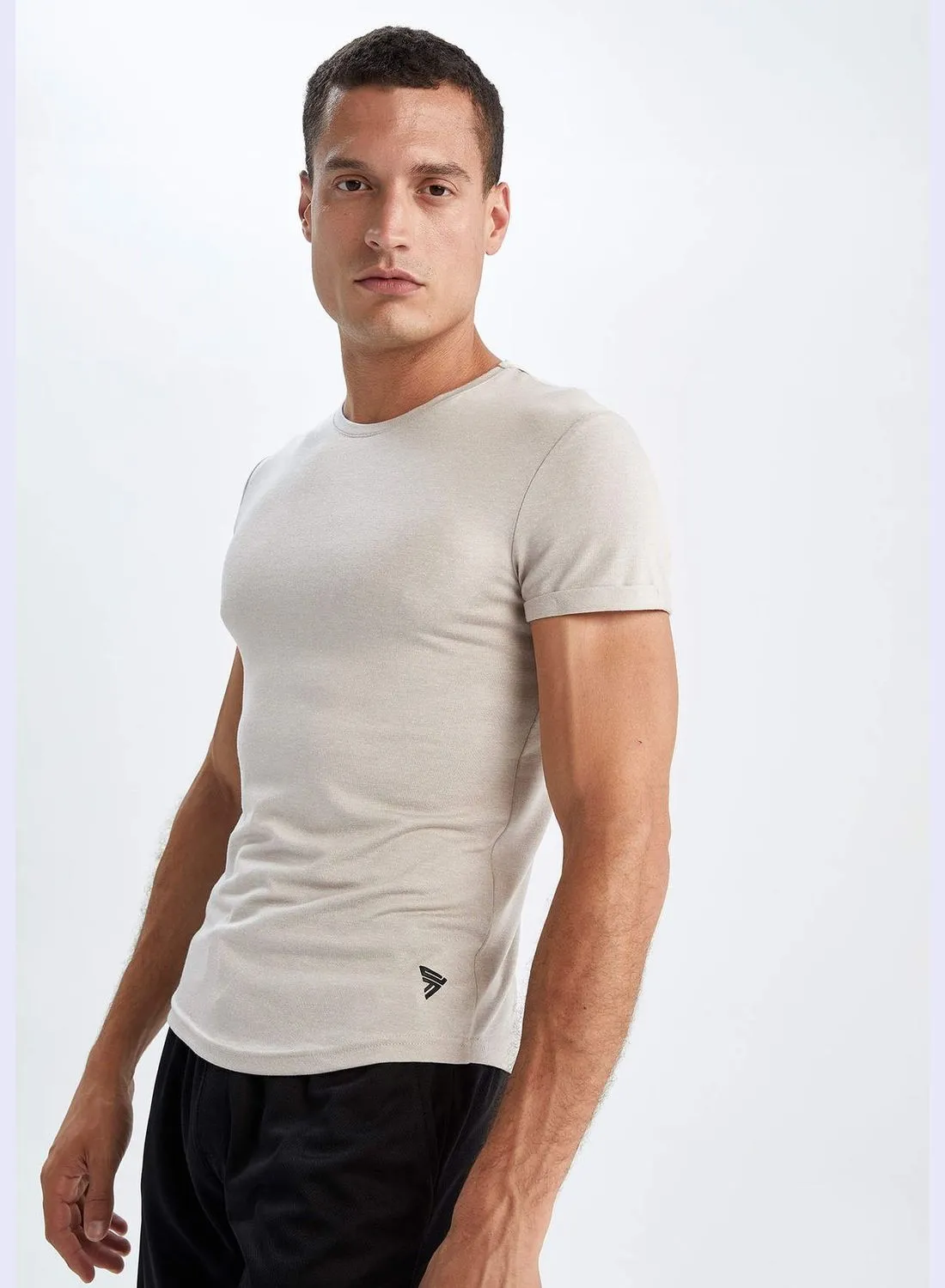 DeFacto Man Muscle Fit T-Shirt