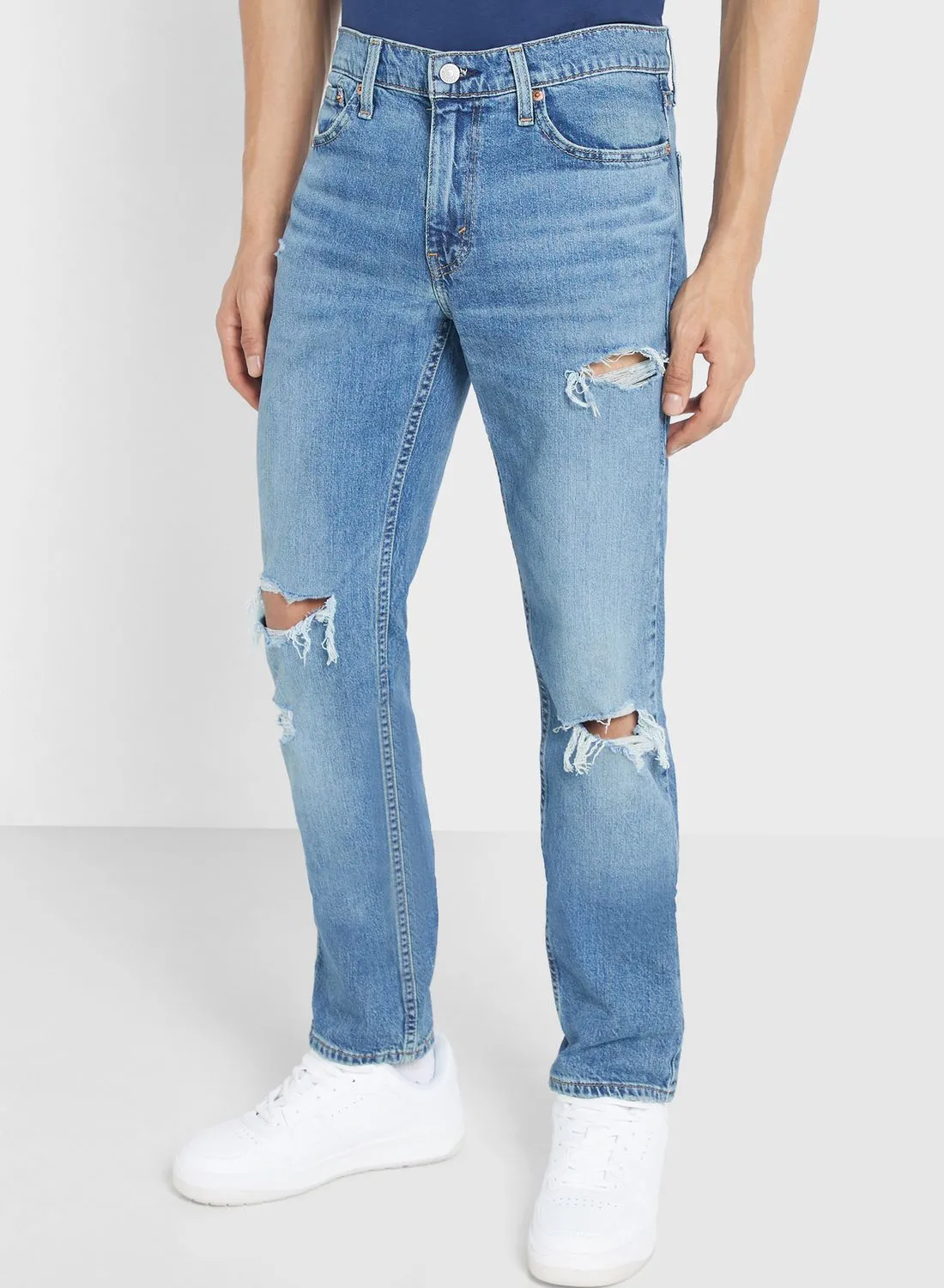 Levi's Light Wash Relaxed Fit Jeans