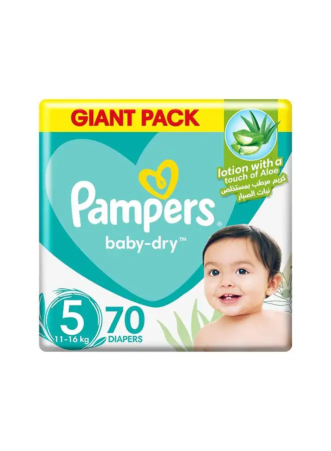 Pampers Aloe Vera Taped Diapers Size 5 Giant Pack 70 Count