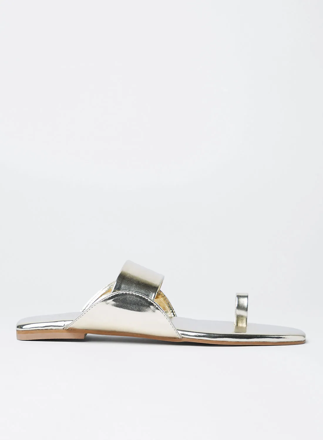 Sivvi x D'Atelier Metallic Flat Sandals Gold