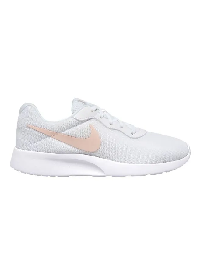 Nike Tanjun Low Top Sneakers White/Washed Coral