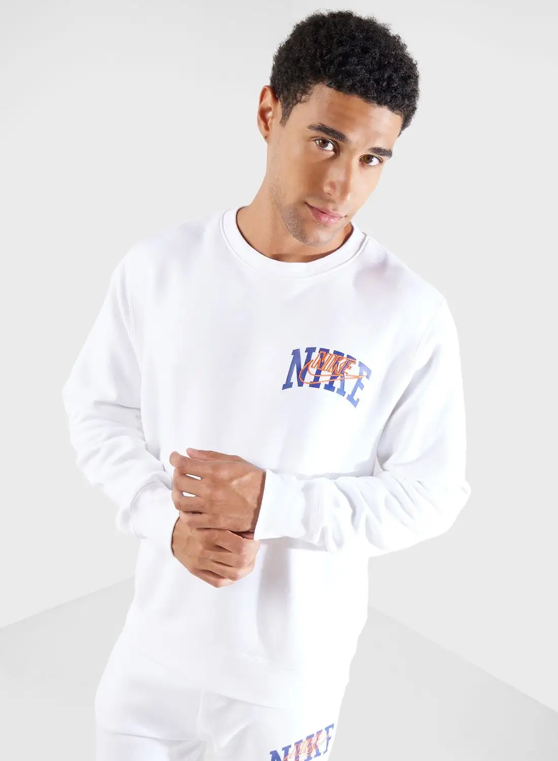 Nike Club Basketball Crew Arch Gx Sweatshirt