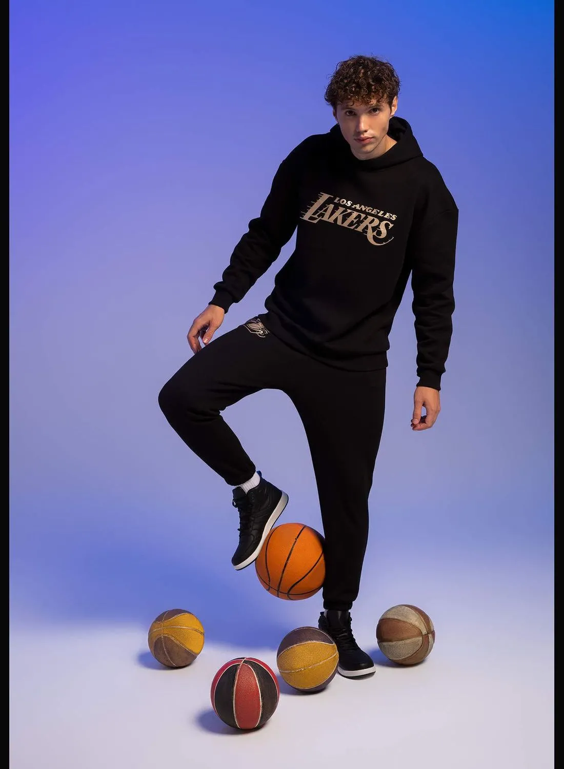 DeFacto Man NBA Los Angeles Lakers Licenced Hooded Long Sleeve Knitted Sweatshirt