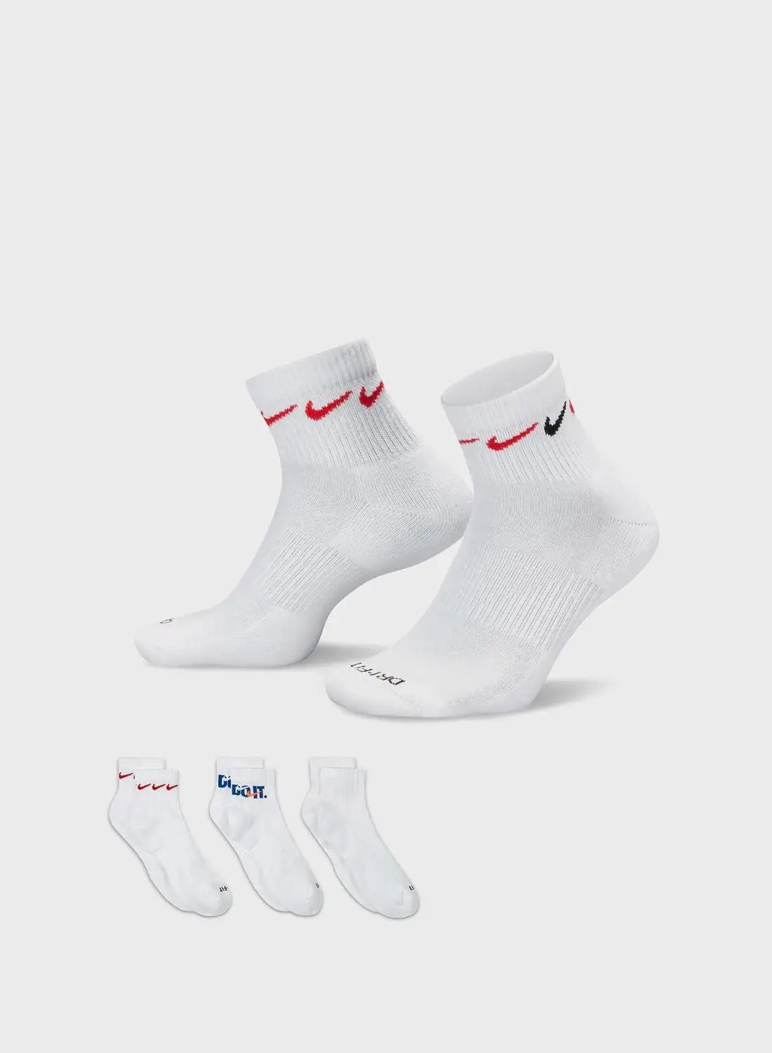 Nike 3 Pack Everyday Plus Cush Ankle Socks