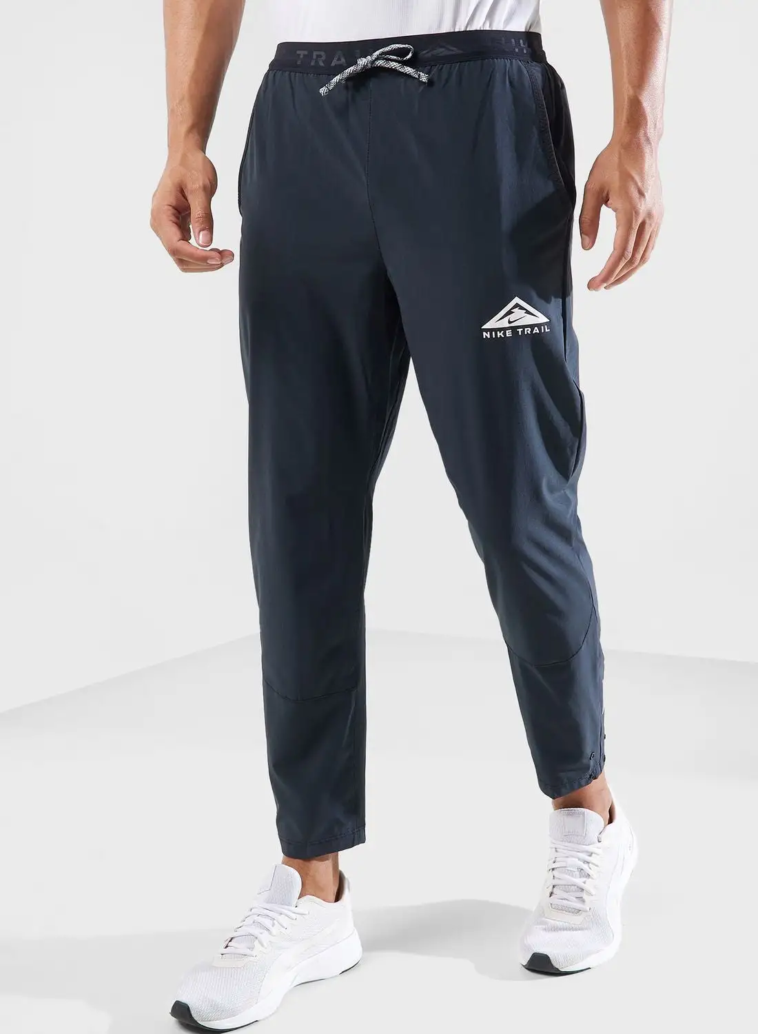Nike Dri-Fit Dawn Range Pants