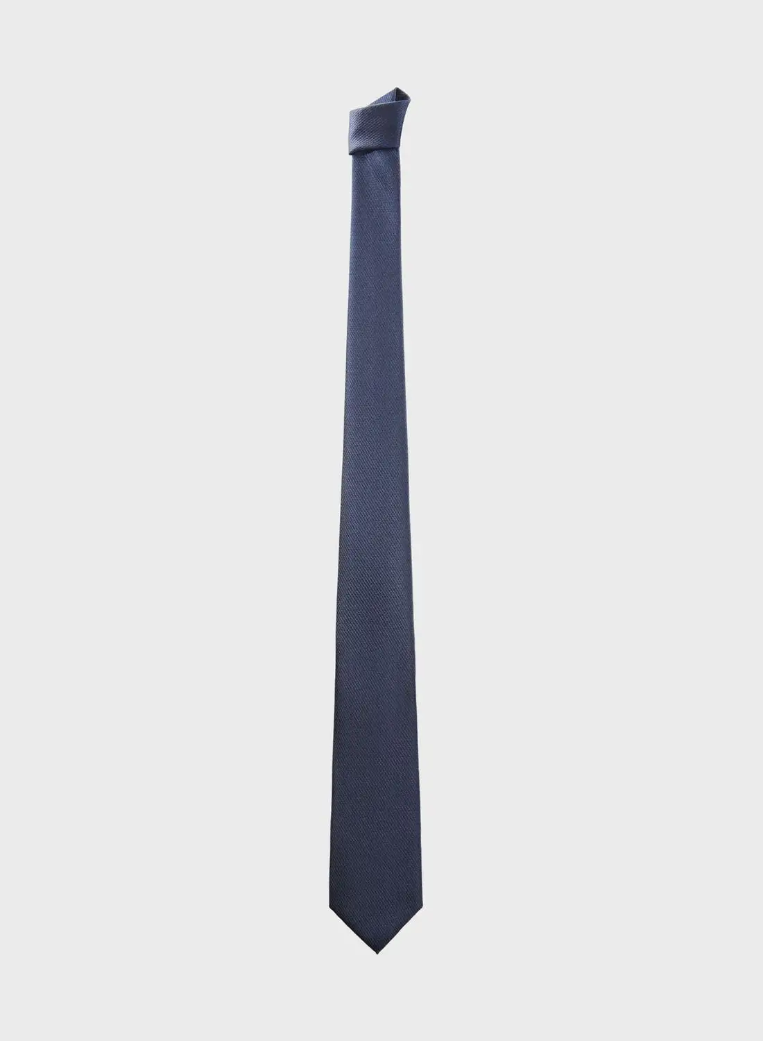 ربطة عنق مانجو مان الأساسية