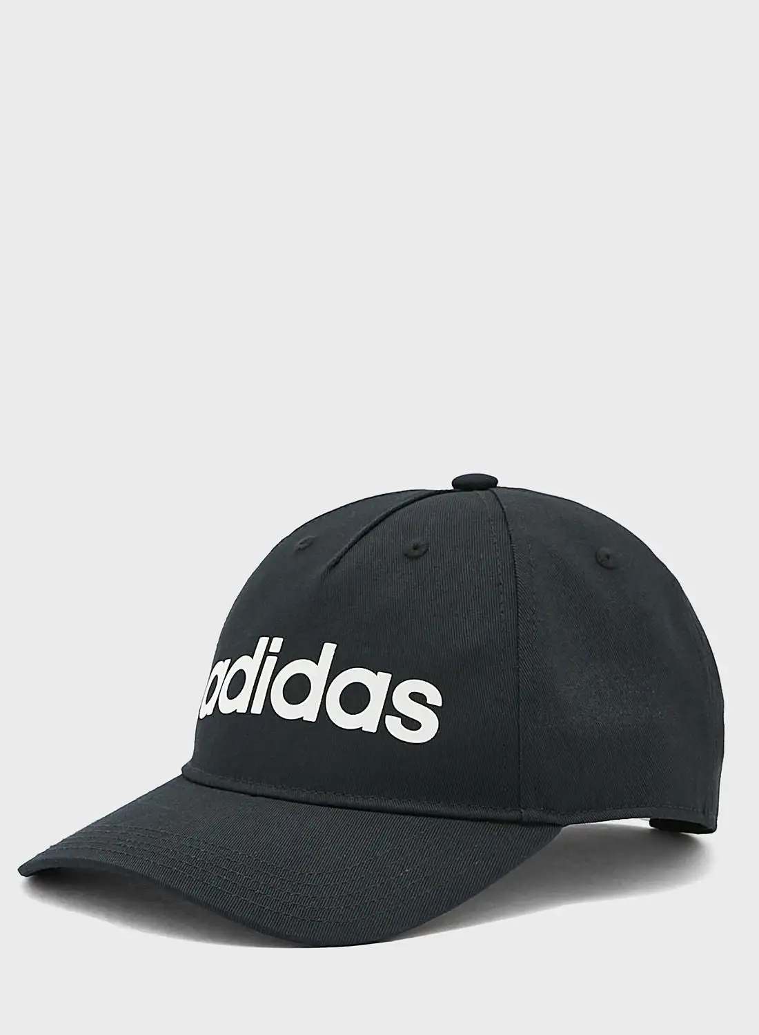 قبعة أديداس ديلي