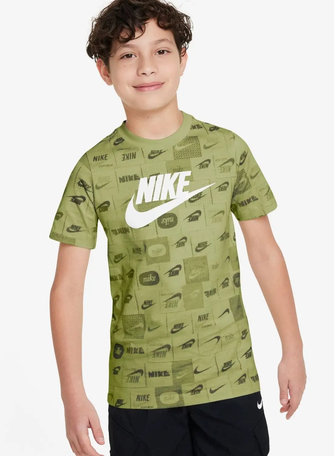 Nike Youth Nsw Club Seasonal Aop T-Shirt