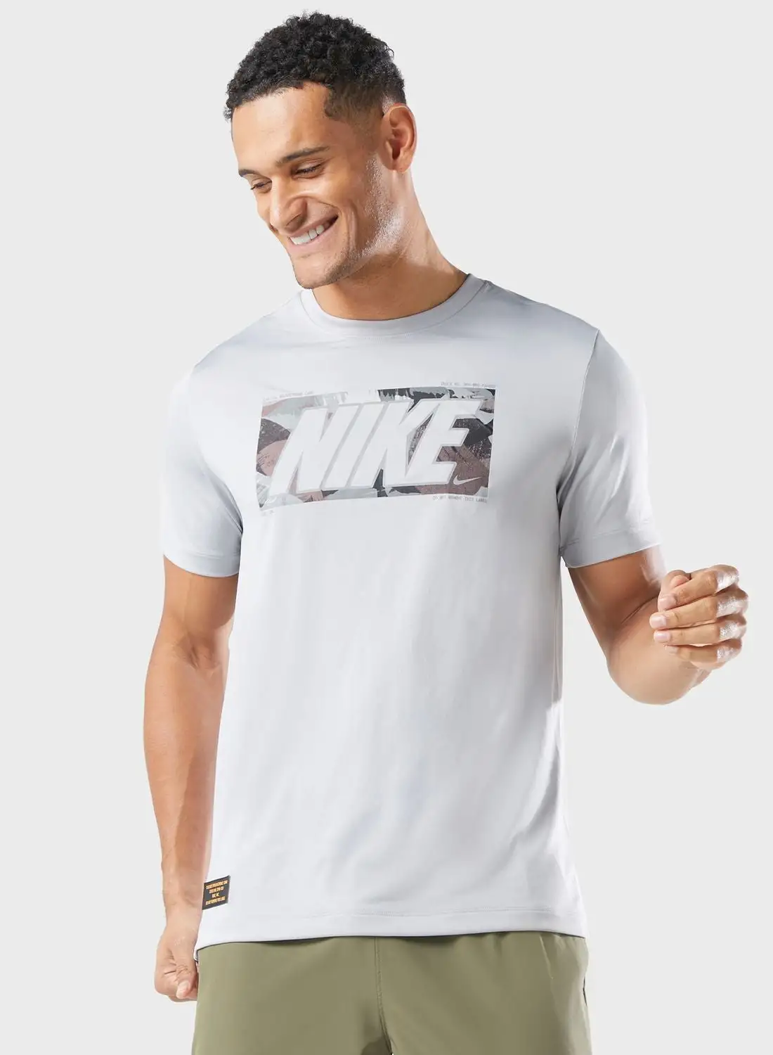 Nike Dri-Fit Regulared Camo Gfx T-Shirt