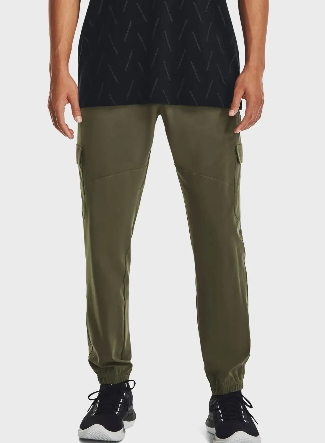 UNDER ARMOUR Stretch Woven Cargo Pants