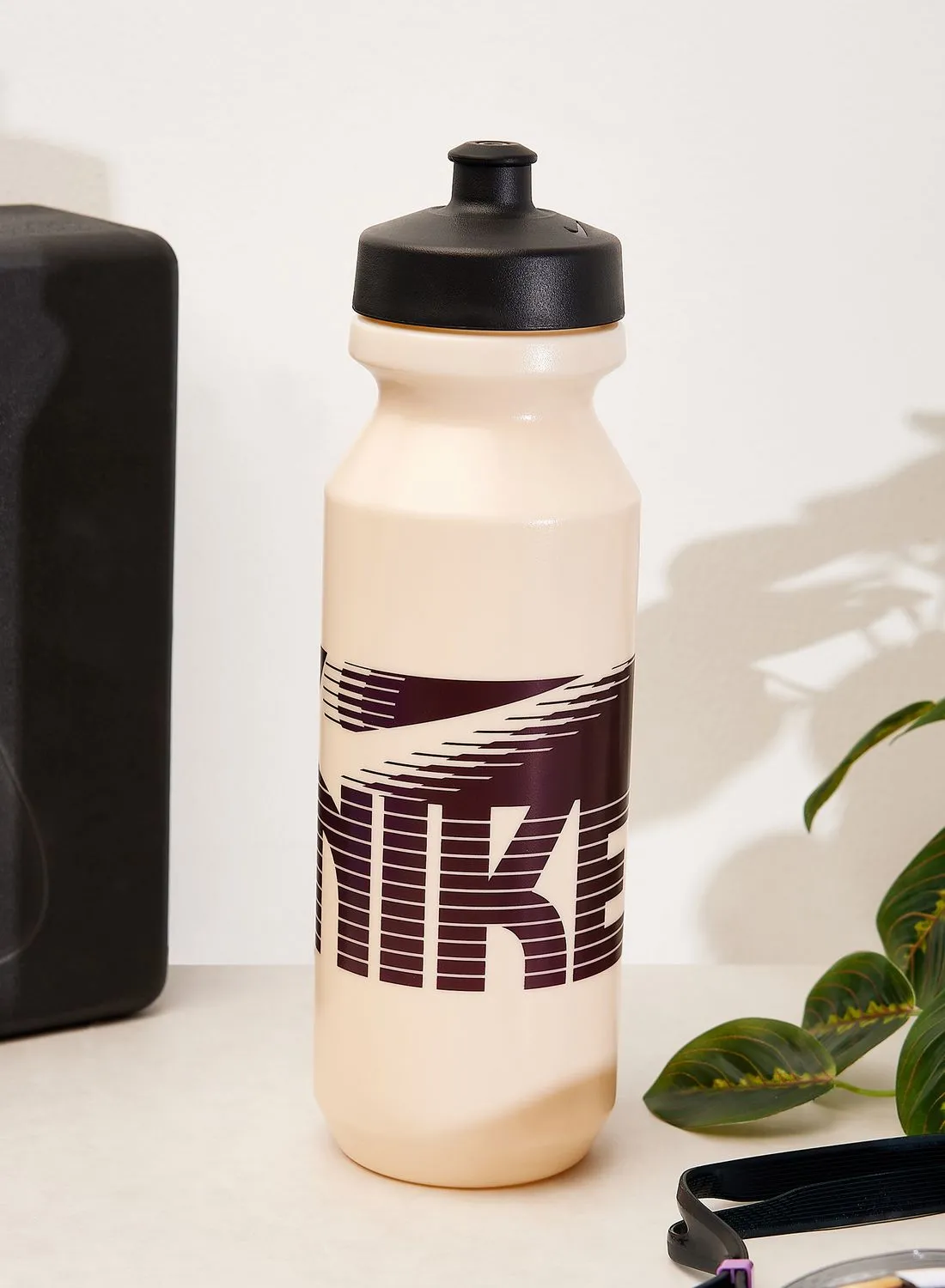 Nike Big Mouth Graphic Bottle 950Ml