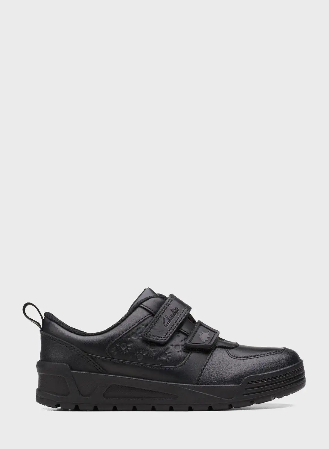 clarks Kids Palmer Steggy Low Top Sneakers