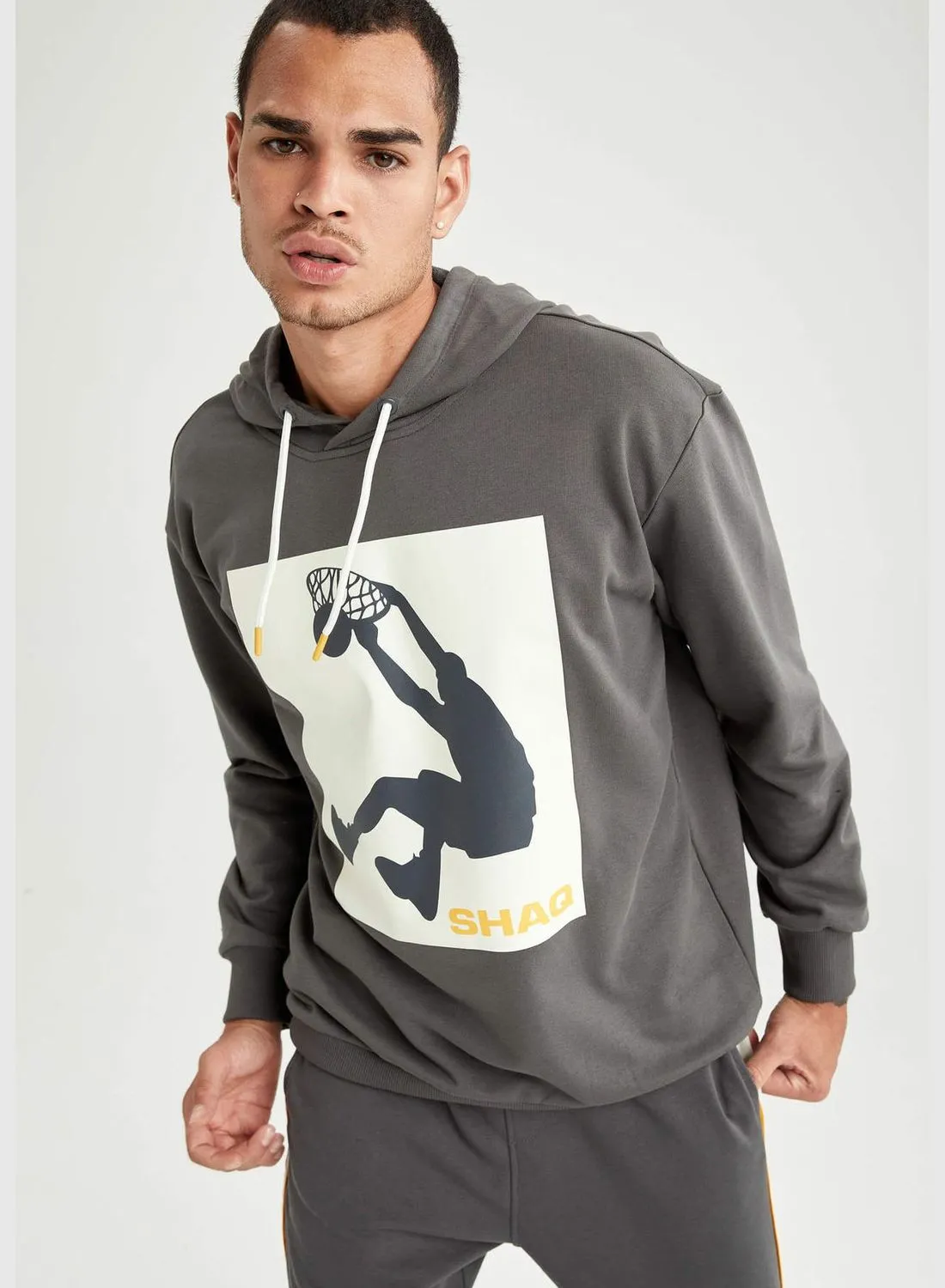 DeFacto Shaquille O'Neal Licenced Oversize Fit Back Print Hoodie