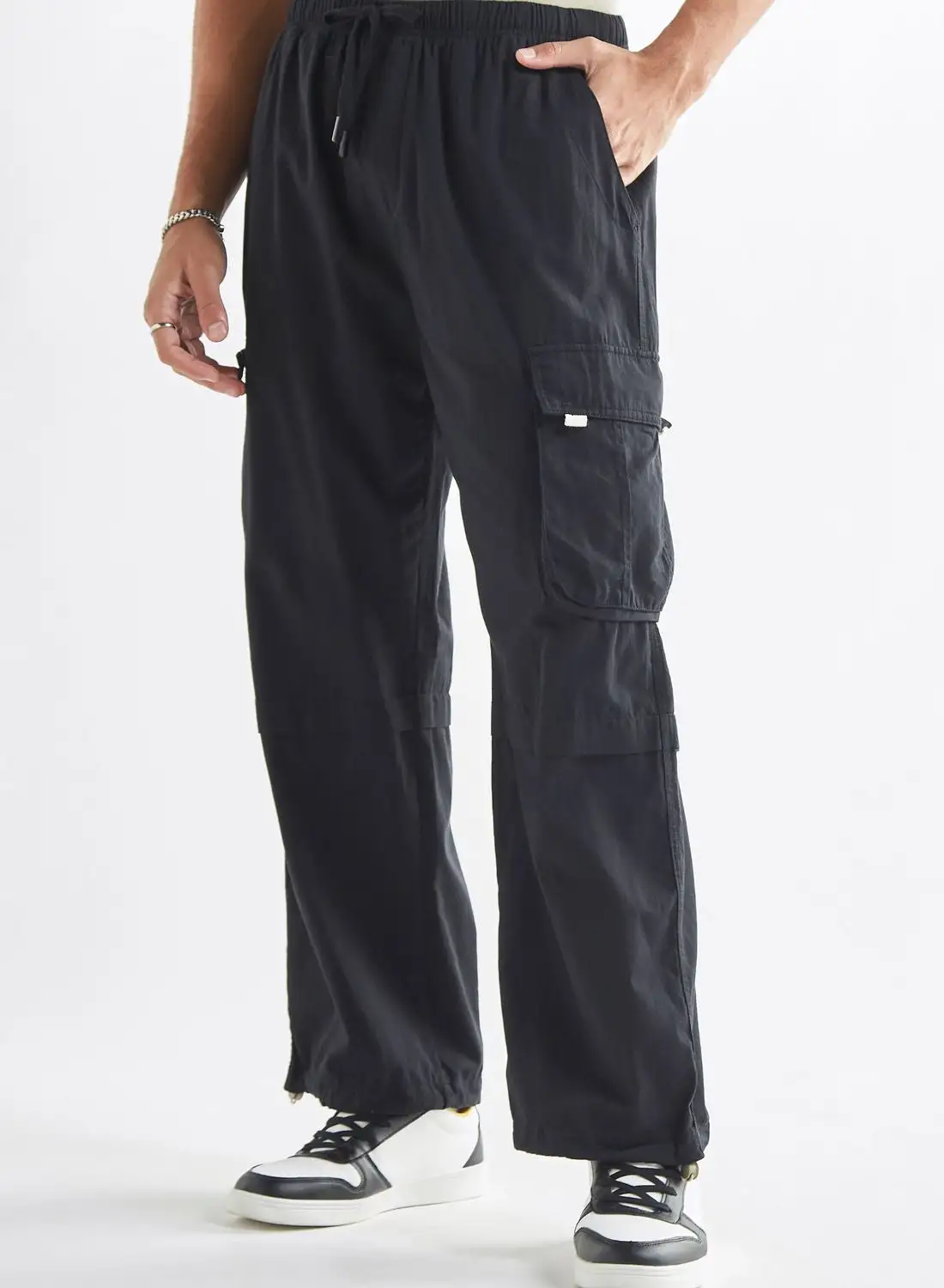 FAV Relaxed Fit Cargo Pants
