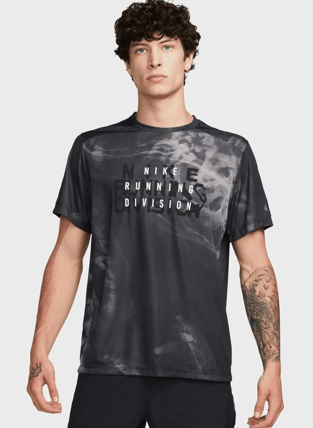 Nike Dri-Fit Run Division Rise 365 T-Shirt