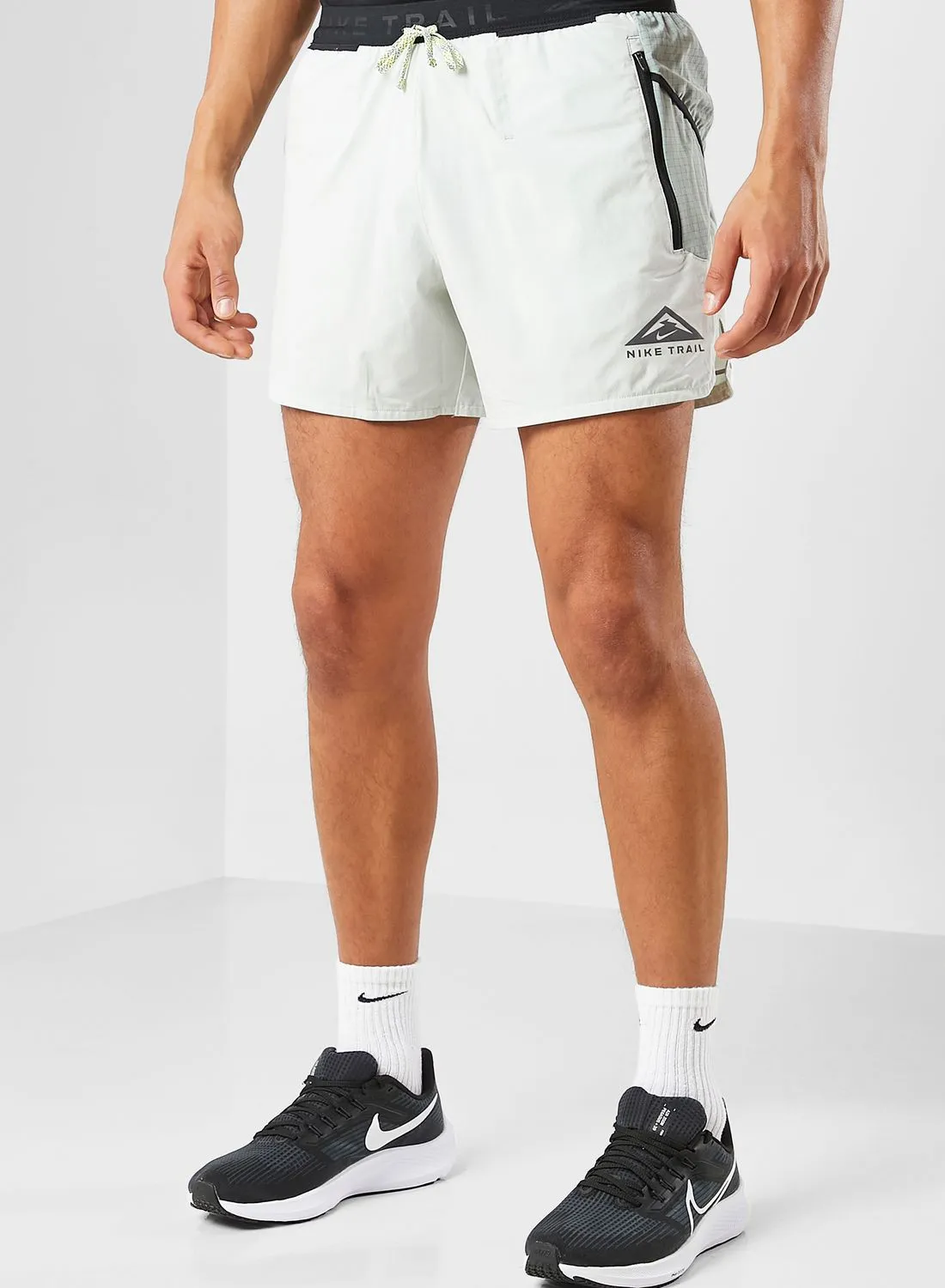 شورت Nike Dri-Fit مقاس 5 بوصات