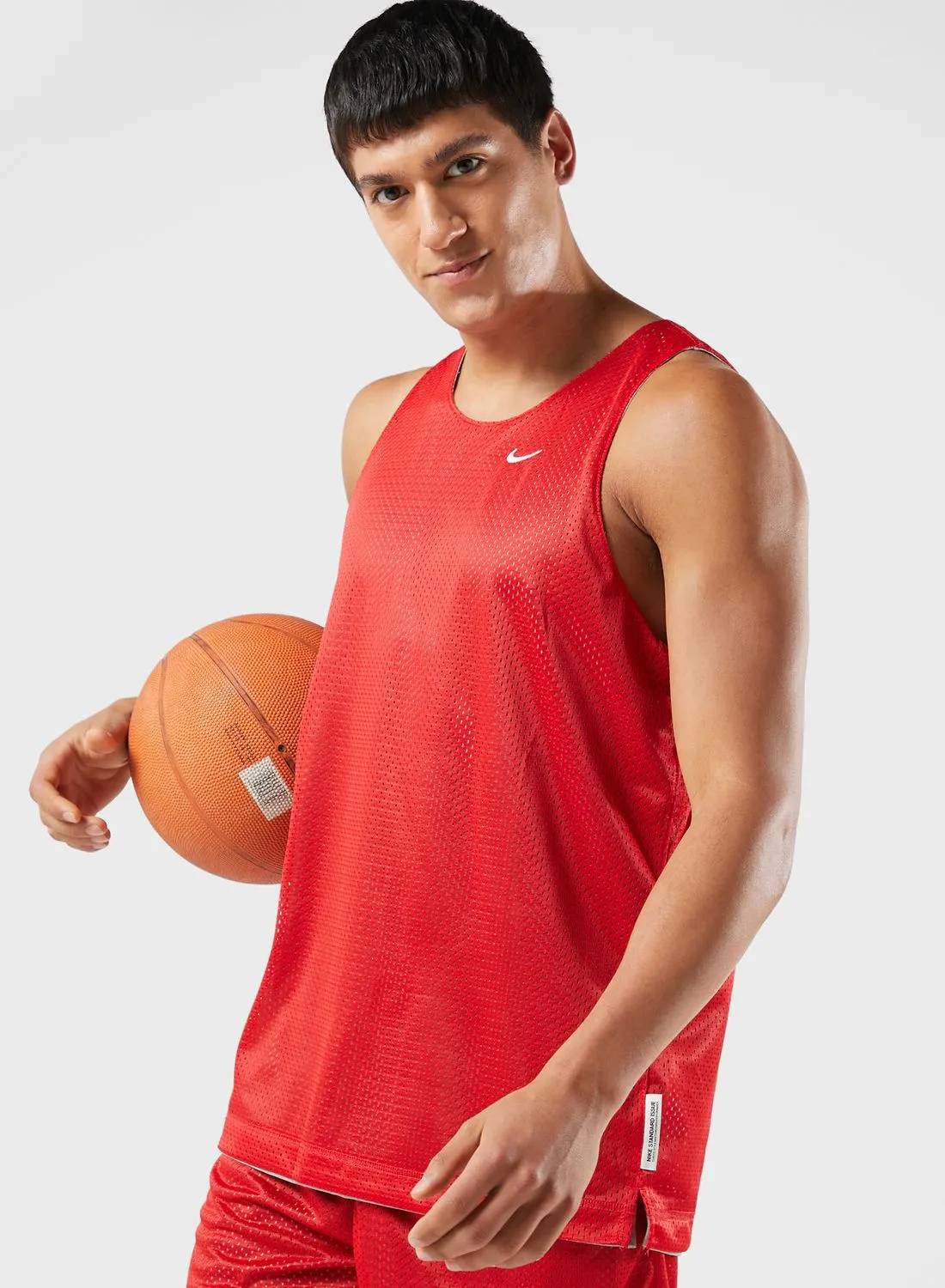 تانك Nike Dri-Fit ذو الإصدار القياسي ذو الوجهين
