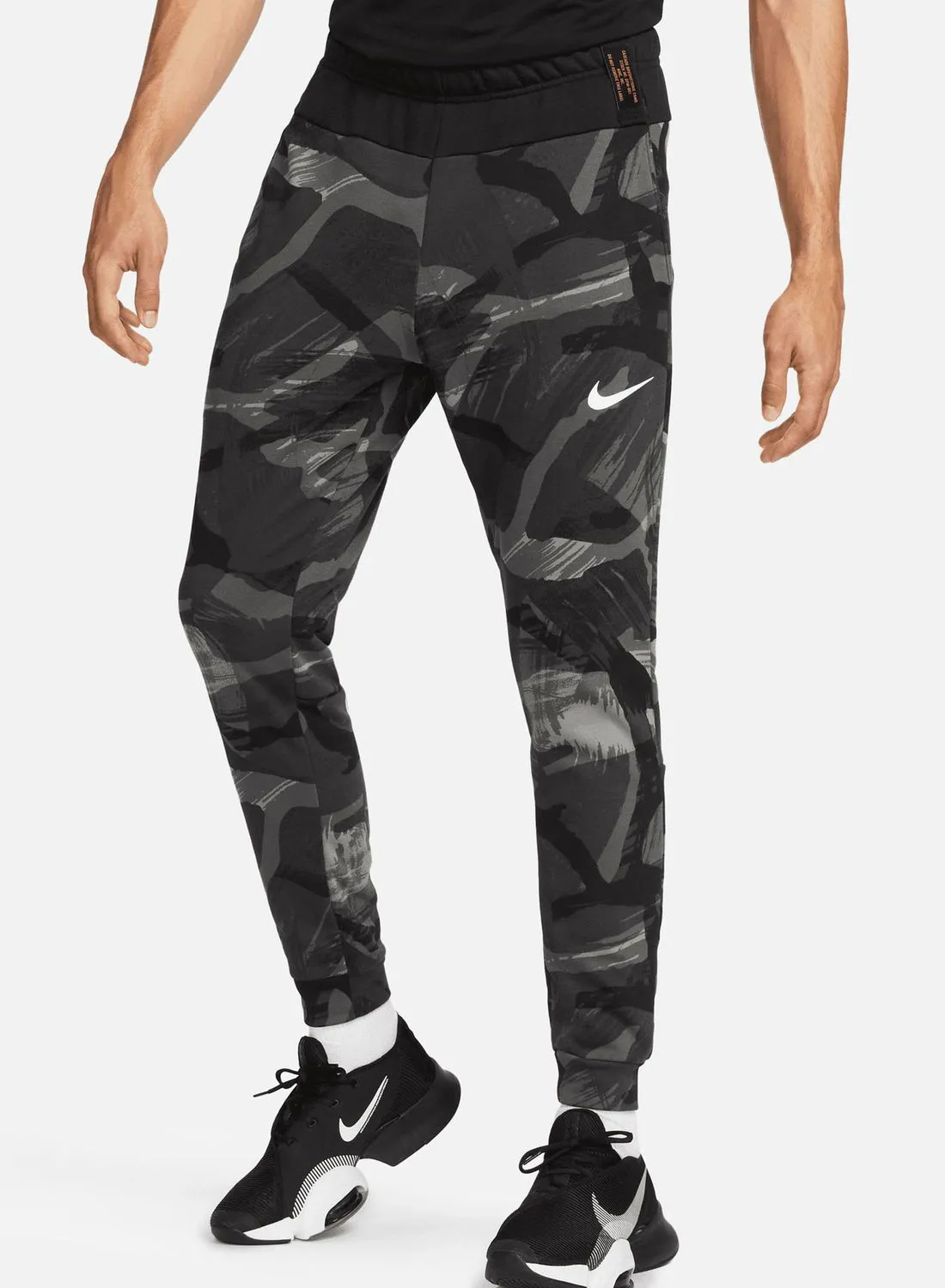 Nike Dri-Fit Fleece Taper Camo Pants