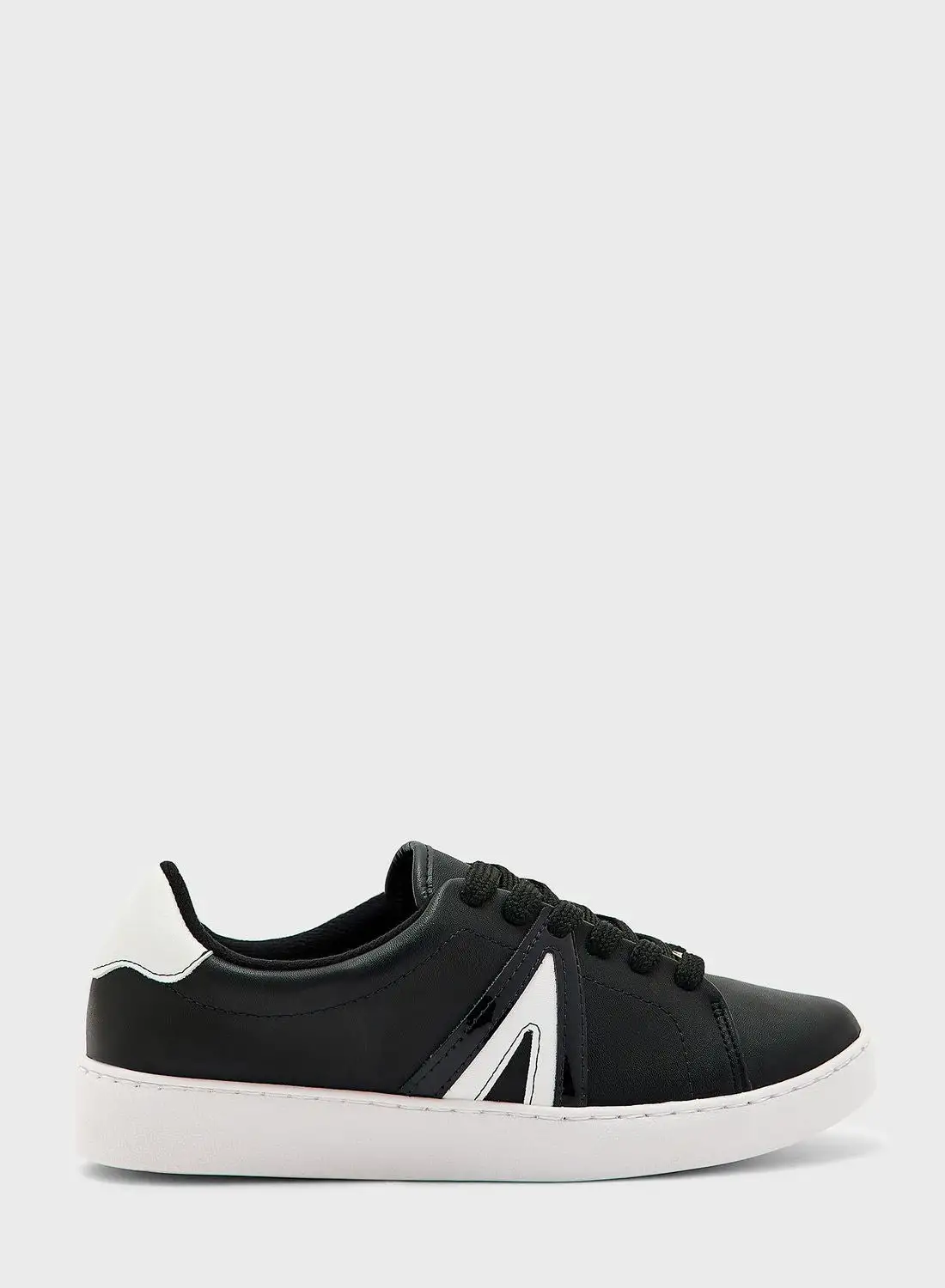 VIZZANO Lace Up Low Top Sneakers