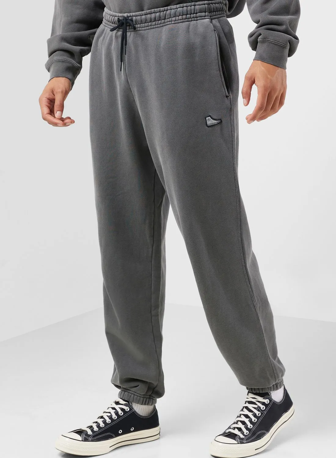 CONVERSE Go-To Sneaker Patch Loose-Fit Sweatpants
