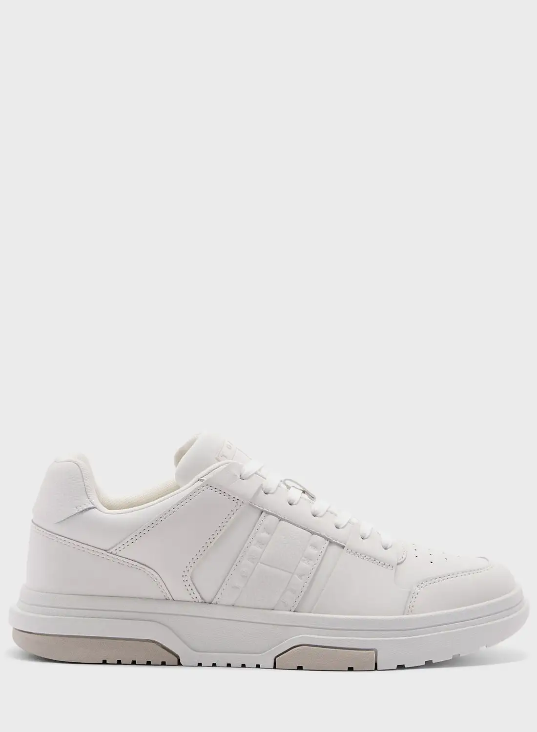 TOMMY JEANS Lace Up Low Top Sneakers