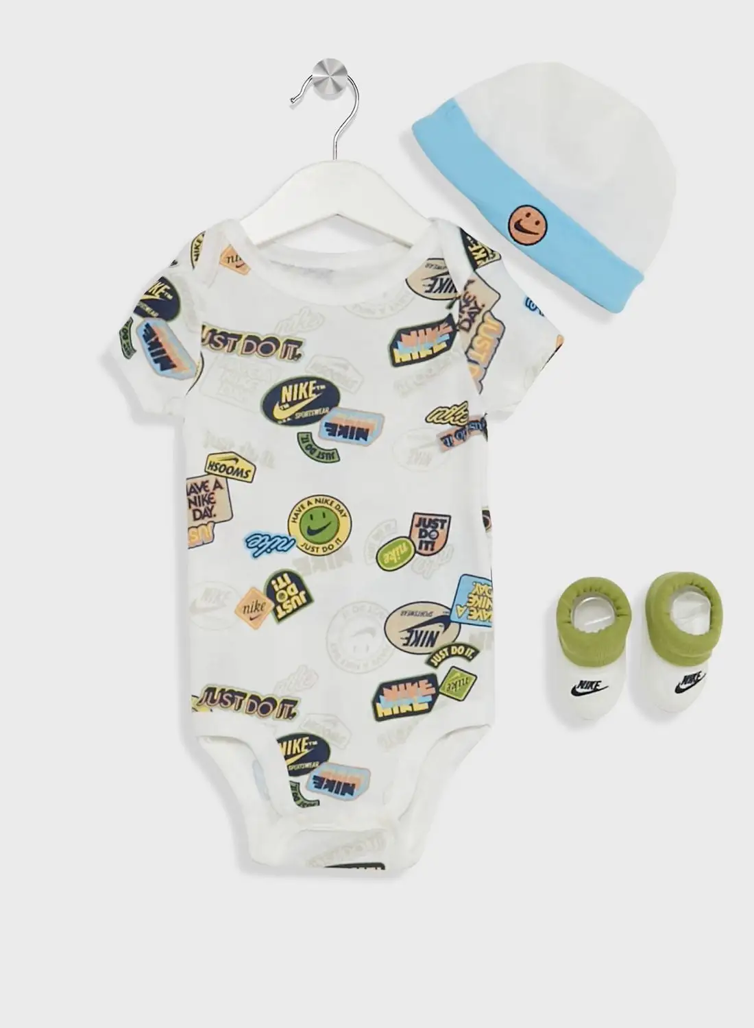 Nike Infant Gift Set
