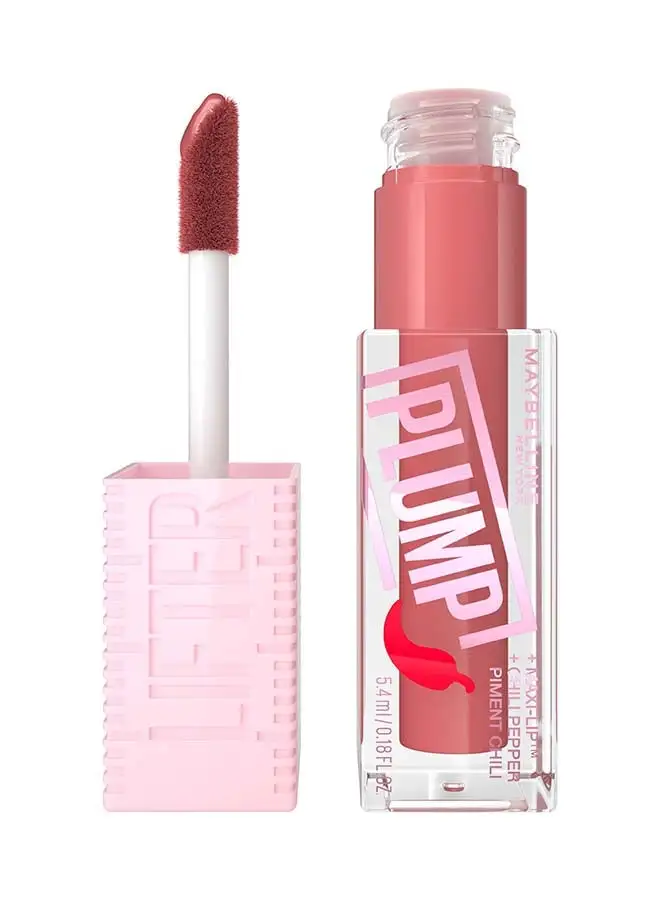 MAYBELLINE NEW YORK Lifter Plump, Hydrating Lip Plumping Gloss with Chilli Pepper - Peach Fever