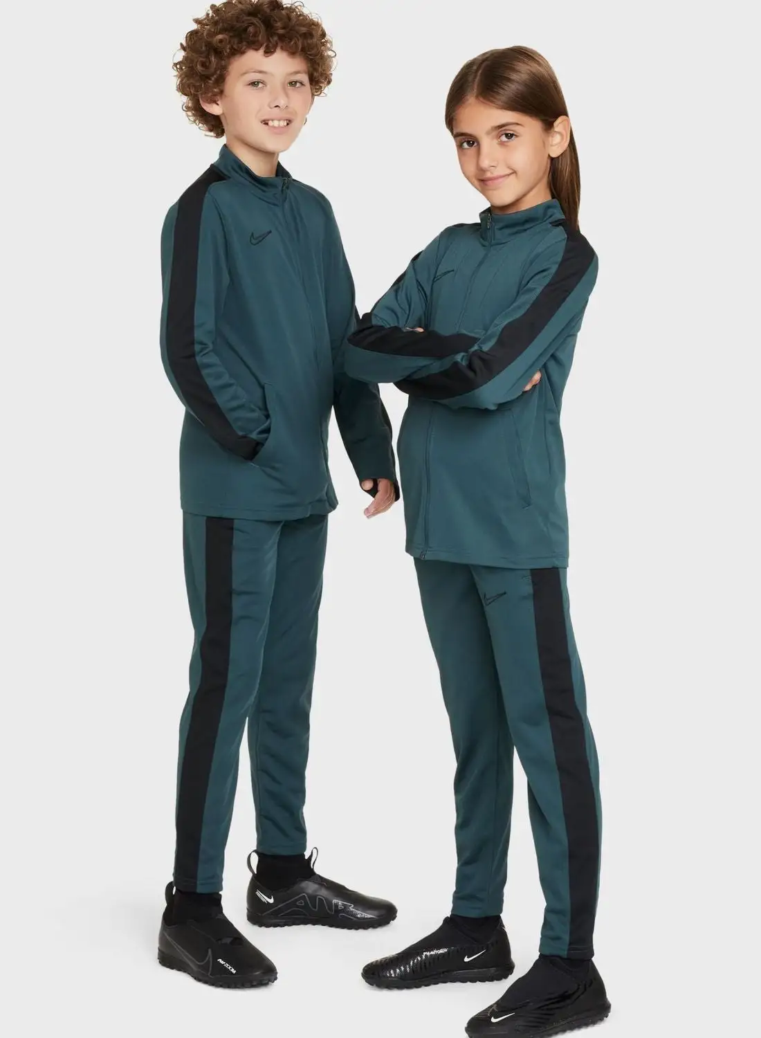 بدلة رياضية Nike Dri-Fit Academy23 للأطفال
