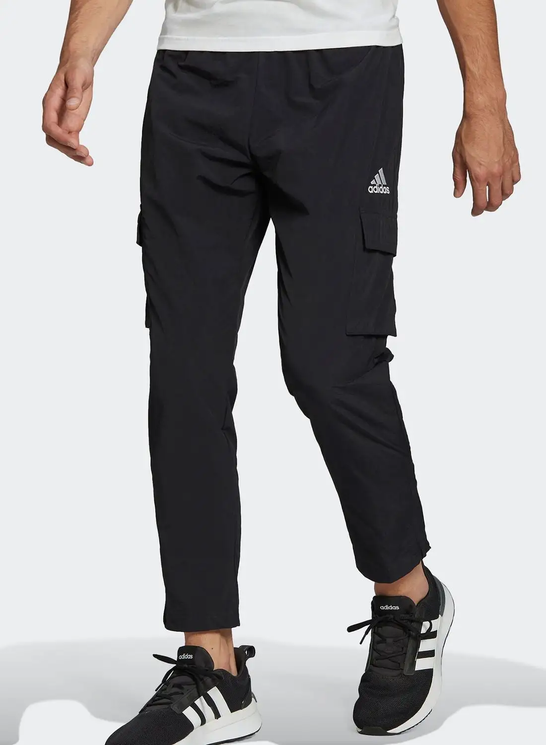 Adidas Essentials Small Logo Cargo 7/8 Sweatpants