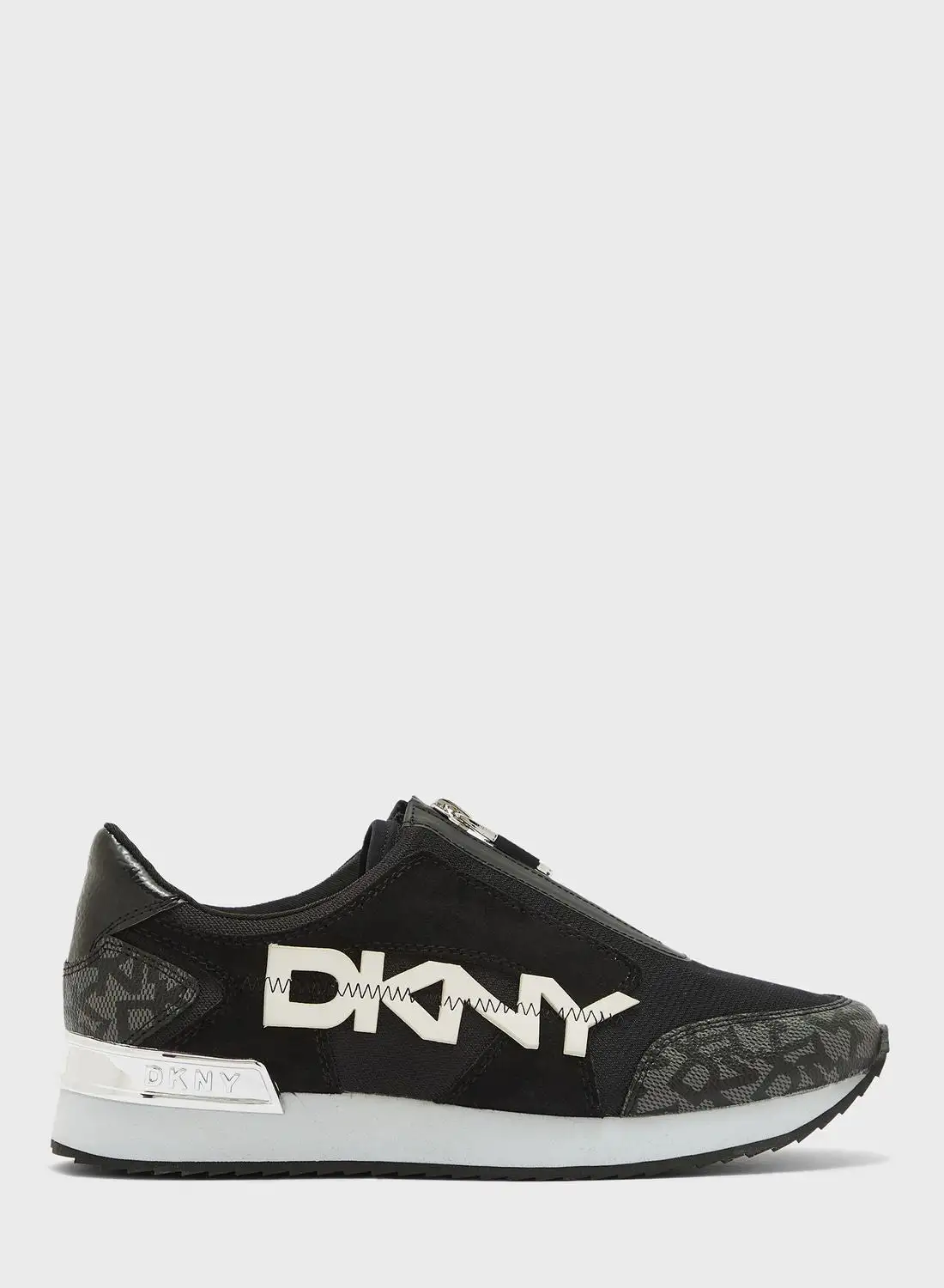 حذاء رياضي DKNY Maresa منخفض الرقبة