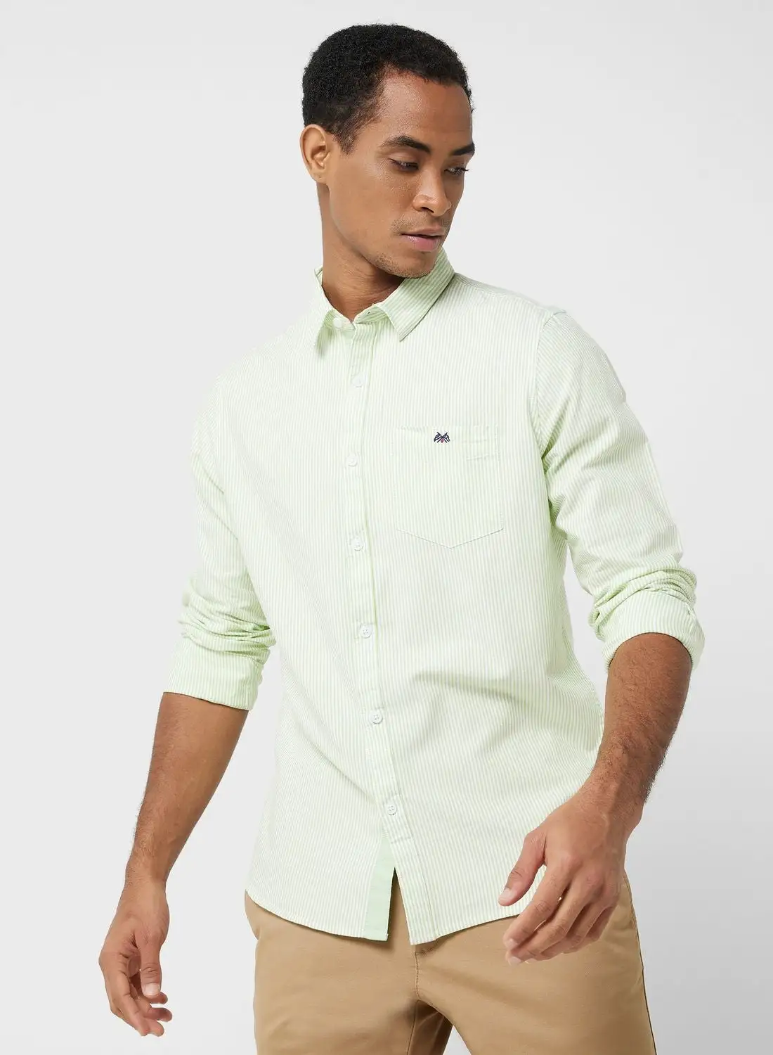 قميص توماس سكوت توماس سكوت الرجالي ذو اللون الأخضر الزيتوني الذكي ذو المقاس النحيف غير الشفاف