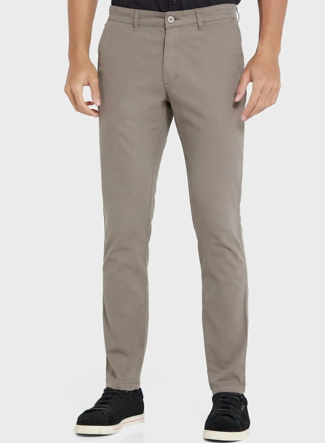 Robert Wood Men Grey Solid Mid-Rise Regular Trousers