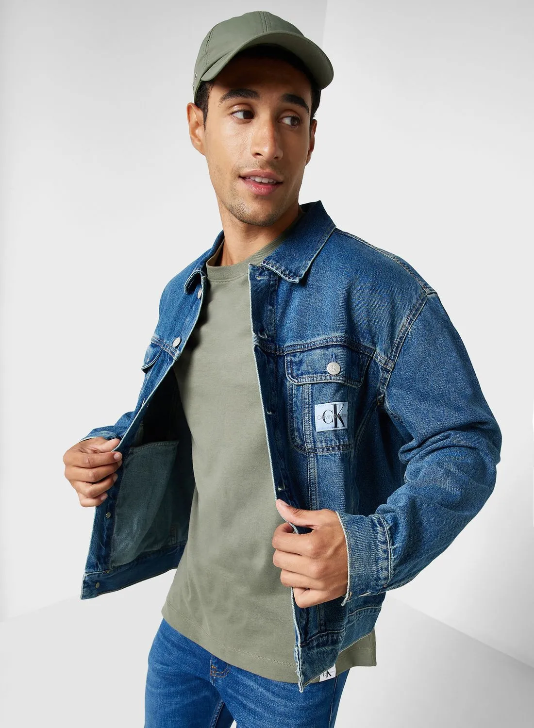Calvin Klein Jeans Mid Wash Regular Fit Denim Jacket