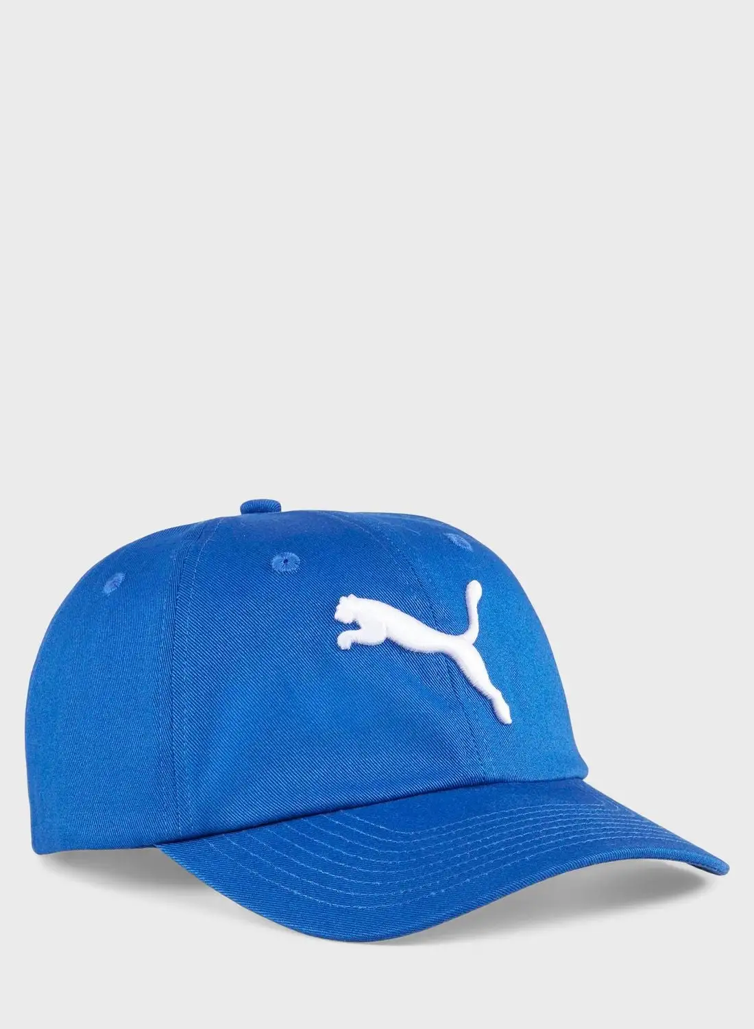 قبعة قطة بشعار أساسي من PUMA