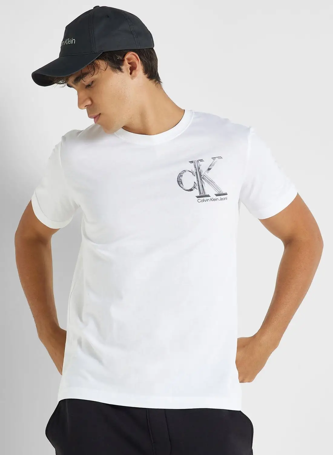 Calvin Klein Jeans Logo Crew Neck T-Shirt
