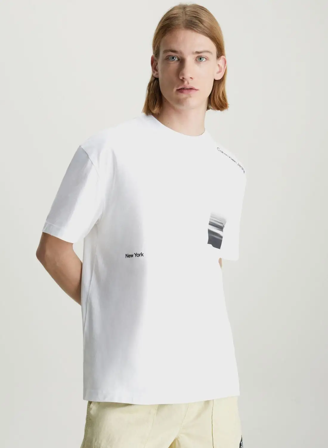 Calvin Klein Jeans Graphic Crew Neck T-Shirt