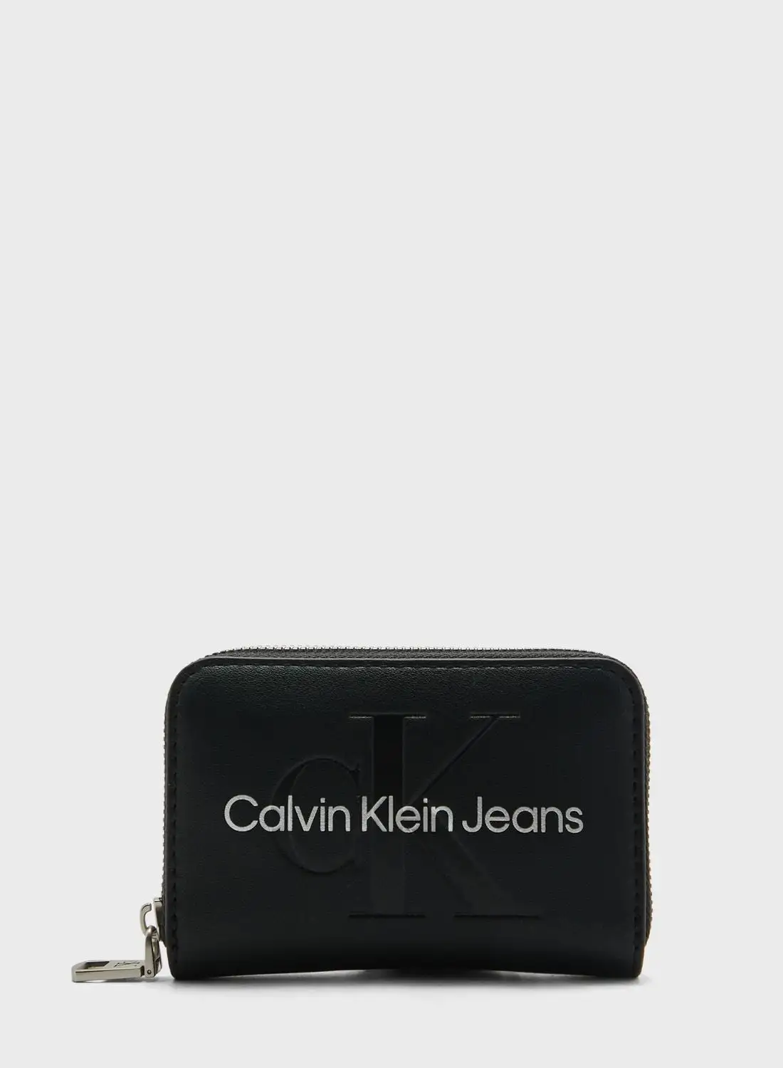 Calvin Klein Jeans Sculpted Medium Zip Around Wallet