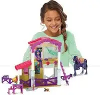 Winner’S Stable Camp Clover Barn Playset, 31-Pieces, Barn 12 Inches