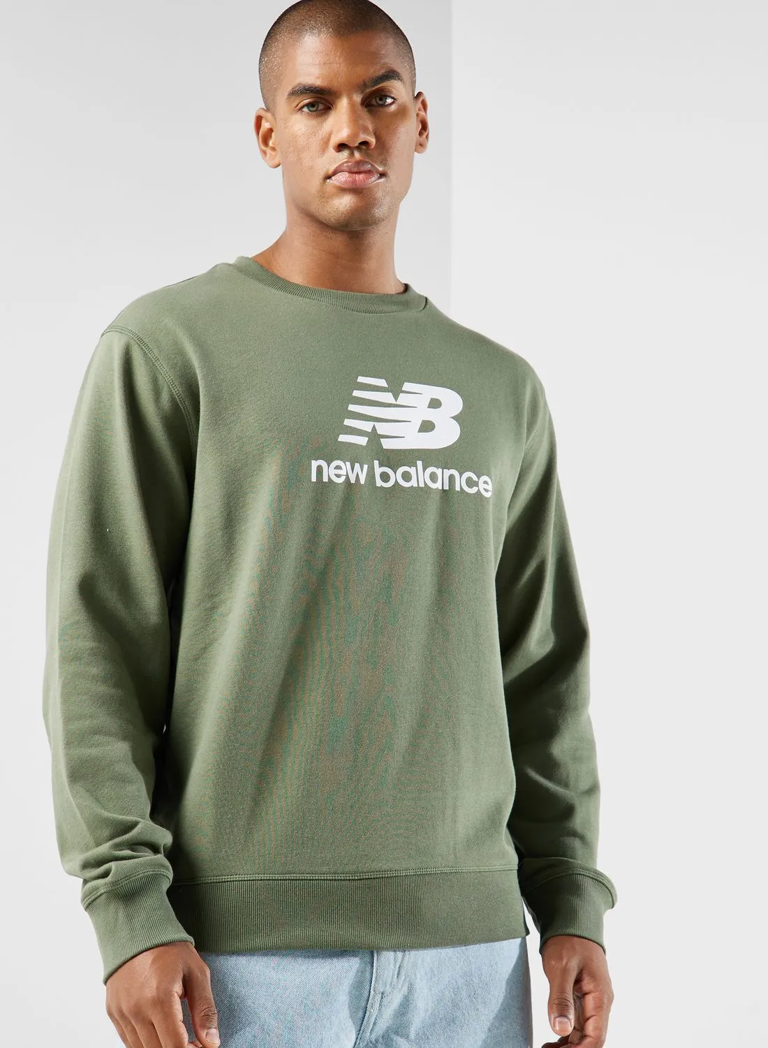 New Balance Essential Logo Sweatshirt