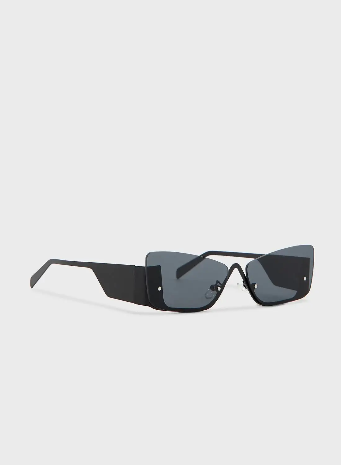 Seventy Five Casual Cateye Sporty Sunglasses